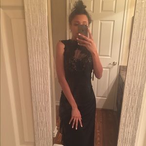 I am selling a size 6, Betsey & Adam formal dress.